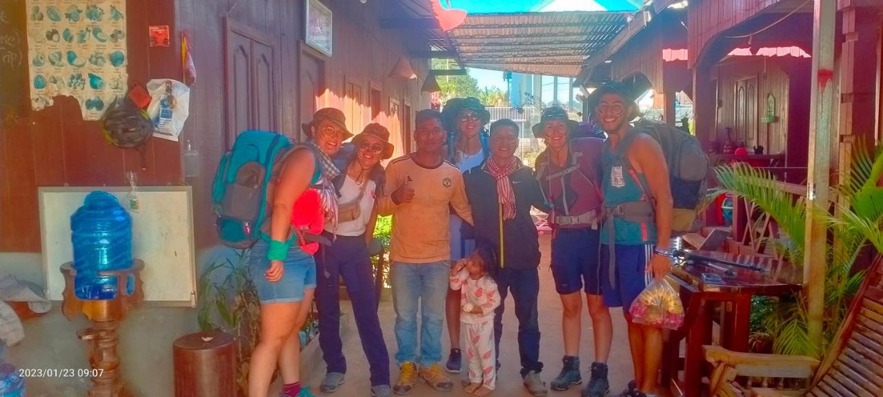 Bee Bee'S Chalets Home Stay And Trekking Banlung Extérieur photo