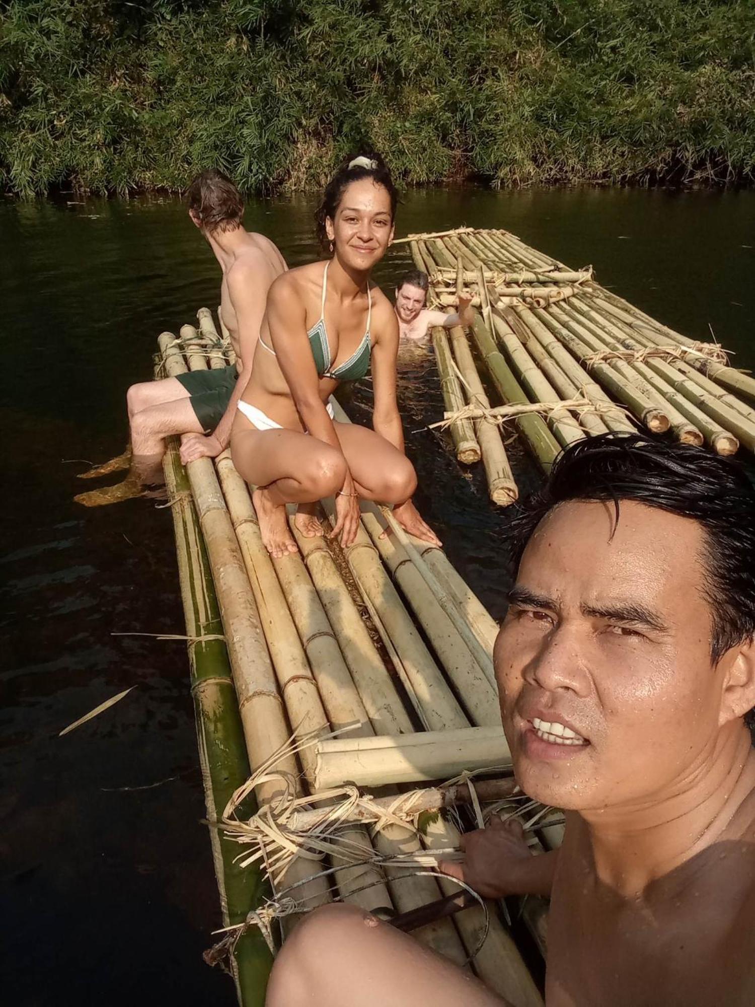 Bee Bee'S Chalets Home Stay And Trekking Banlung Extérieur photo