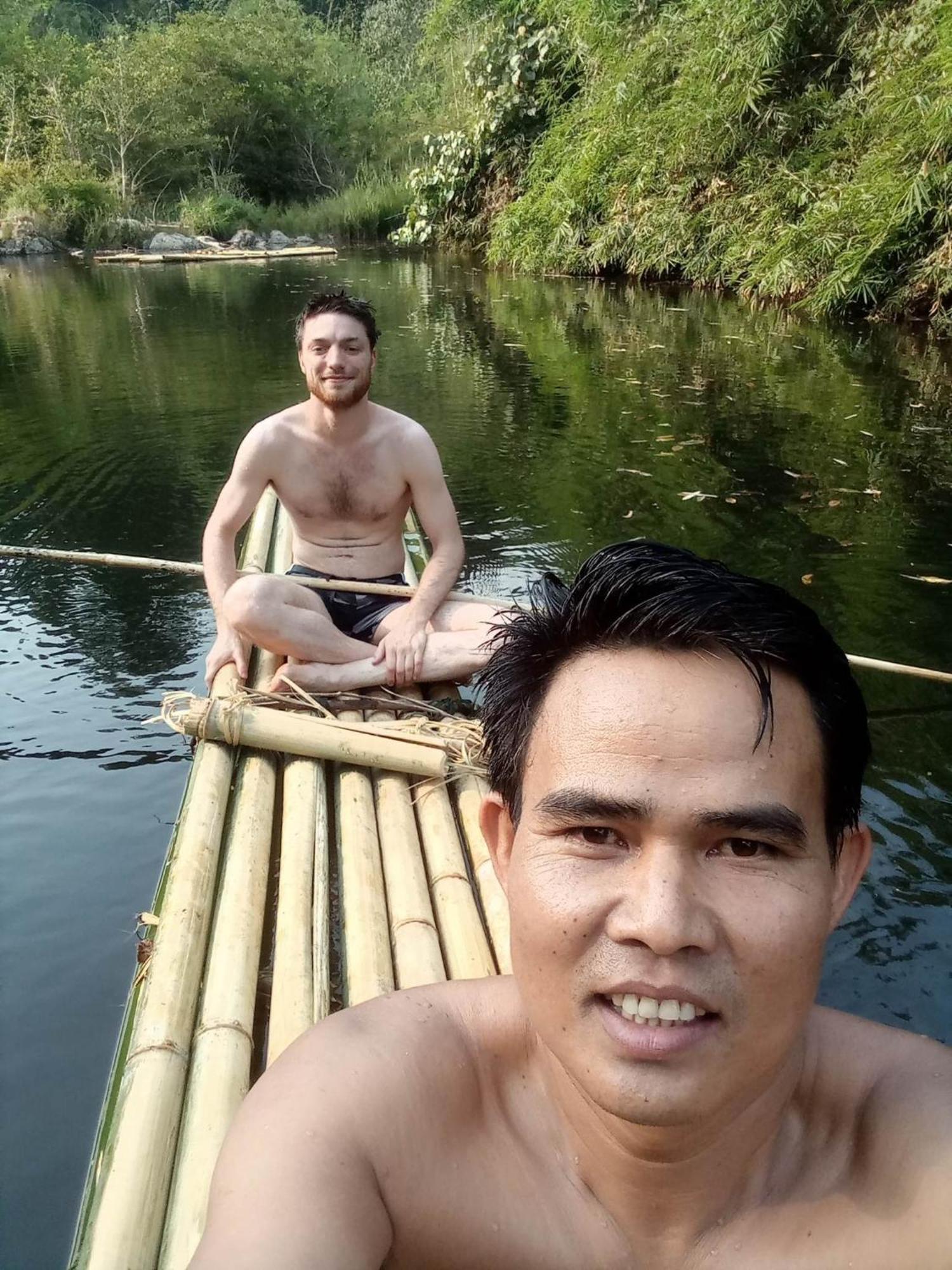 Bee Bee'S Chalets Home Stay And Trekking Banlung Extérieur photo