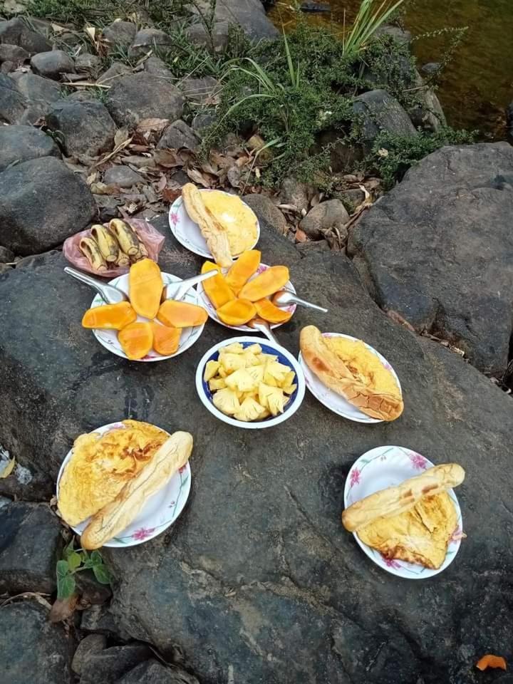 Bee Bee'S Chalets Home Stay And Trekking Banlung Extérieur photo