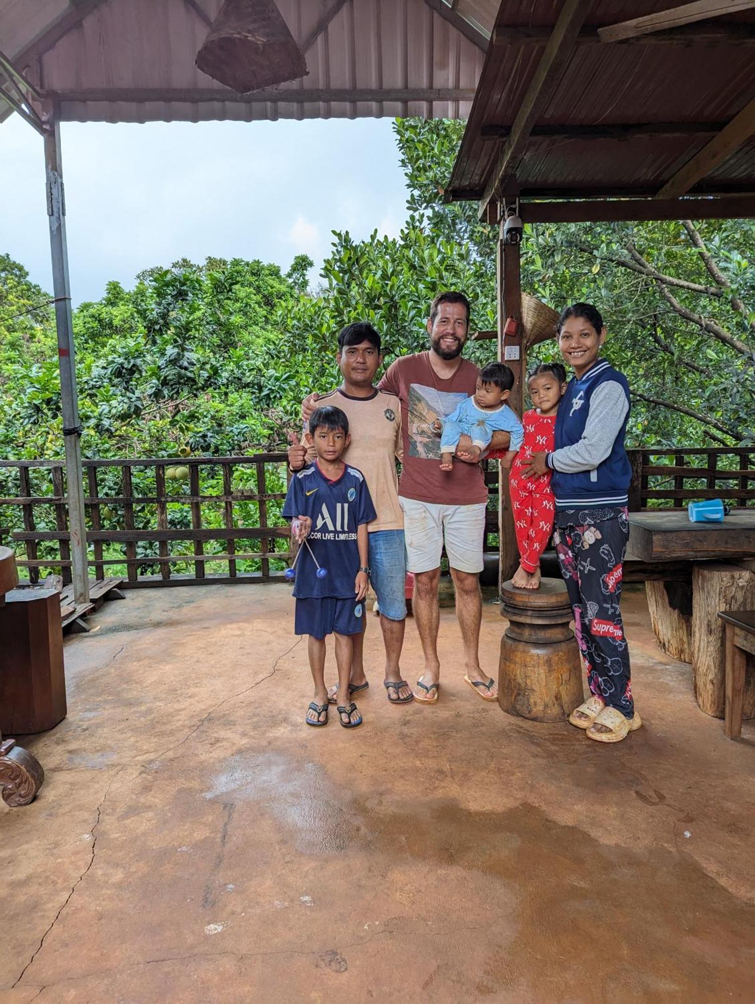 Bee Bee'S Chalets Home Stay And Trekking Banlung Extérieur photo